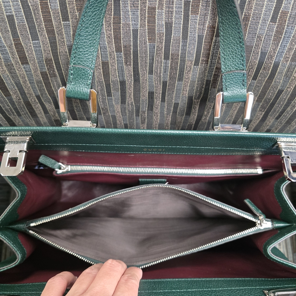 Gucci Green Satchel with Gold Hardware - Picture 5 of 16